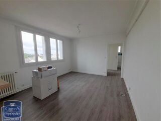  Appartement à louer 3 pièces 58 m²