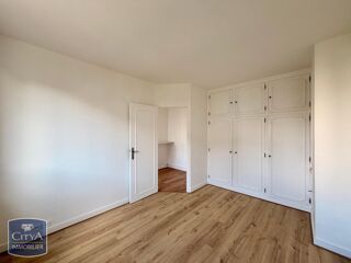  Appartement � louer 2 pi�ces 64 m�
