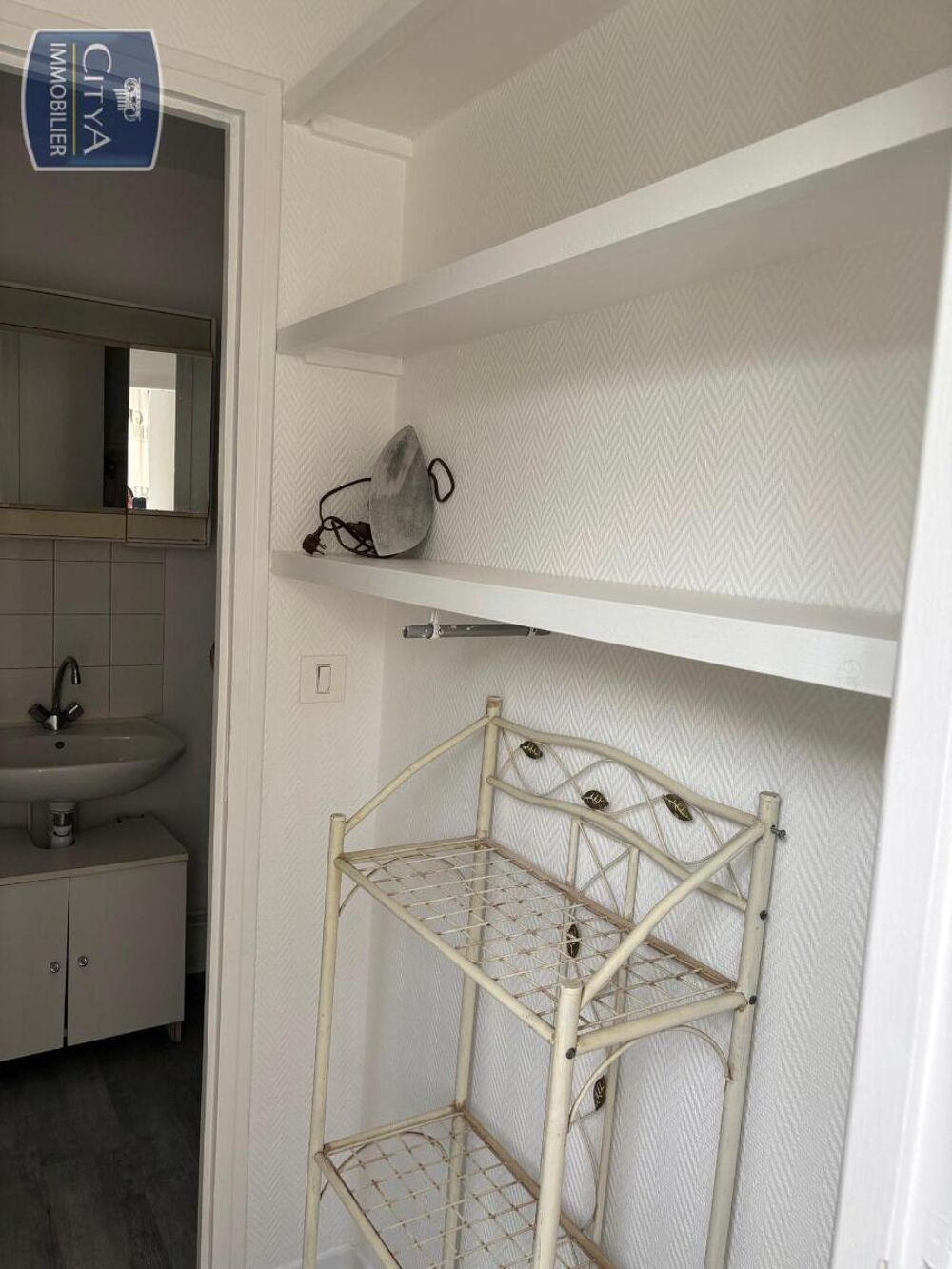 location Appartement - 1 pièce(s) - 14 m² Poitiers (86000)