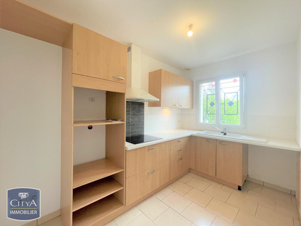 location Maison - 5 pièce(s) - 104 m² Coutras (33230)