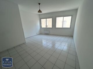  Appartement à louer 2 pièces 47 m²