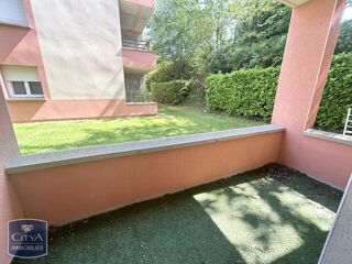  Appartement à louer 2 pièces 55 m²