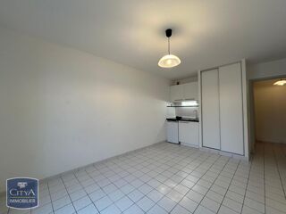  Appartement à louer 1 pièce 23 m²