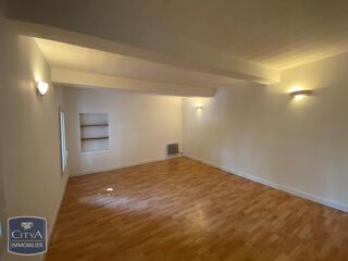  Appartement à louer 3 pièces 78 m²