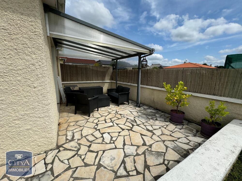 location Maison - 5 pièce(s) - 110 m² Aressy (64320)