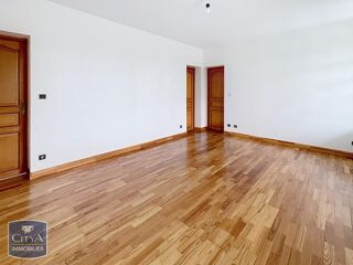 location Appartement - 5 pièce(s) - 79 m² Maubeuge (59600)