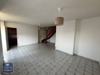  Appartement à louer 3 pièces 61 m²