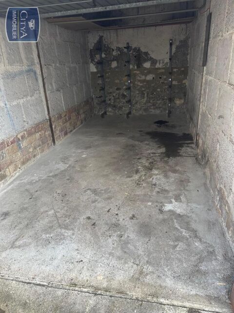  Parking / Garage � louer 