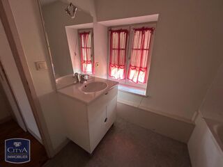  Appartement à louer 2 pièces 72 m²