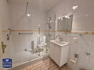  Appartement à louer 2 pièces 47 m²