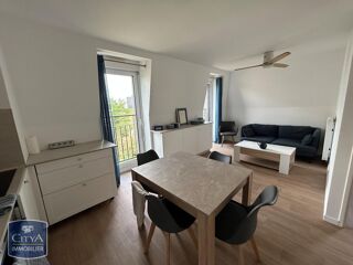  Appartement à louer 3 pièces 55 m²