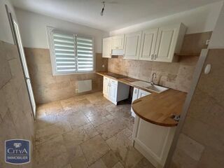  Appartement à louer 3 pièces 67 m²