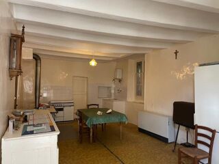  Maison  vendre 8 pices 658 m