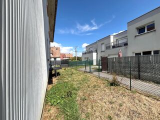  Appartement à louer 3 pièces 69 m²