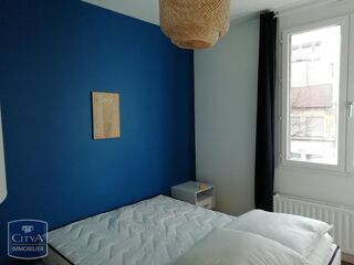  Appartement à louer 2 pièces 31 m²