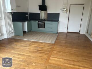  Appartement à louer 3 pièces 68 m²