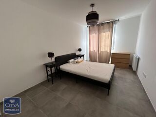  Appartement à louer 3 pièces 67 m²
