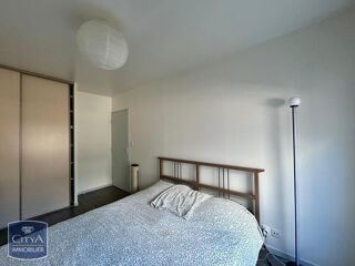  Appartement à louer 2 pièces 45 m²