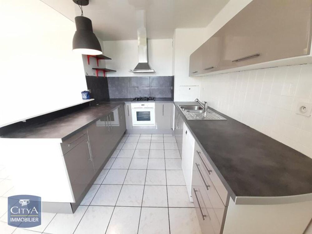 location Appartement - 4 pièce(s) - 86 m² Charleville-Mézières (08000)