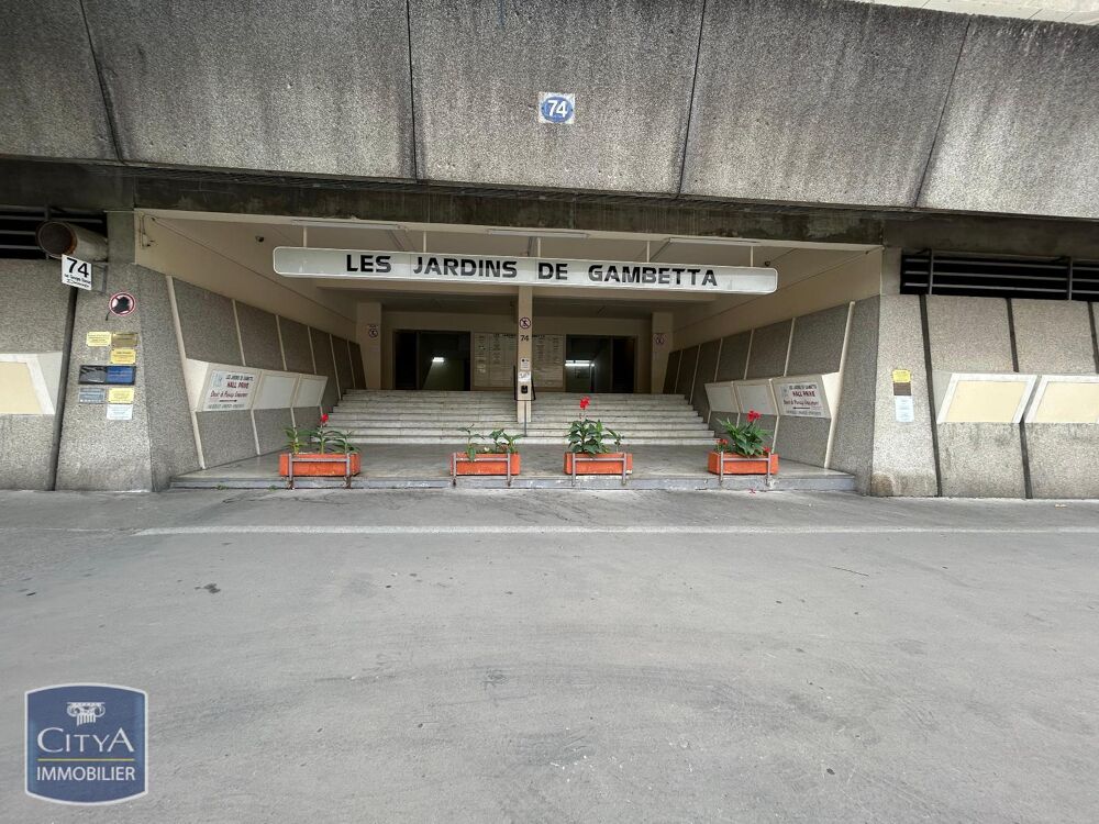 location Parking / Garage - 10 m² Bordeaux (33000)