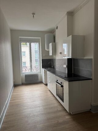  Appartement à louer 1 pièce 36 m²