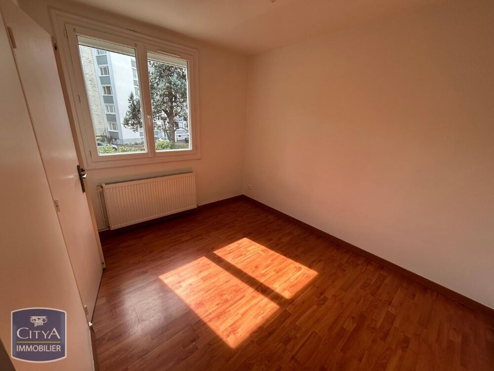 location Appartement - 3 pièce(s) - 79 m² Cholet (49300)