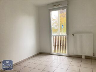  Appartement à louer 3 pièces 70 m²