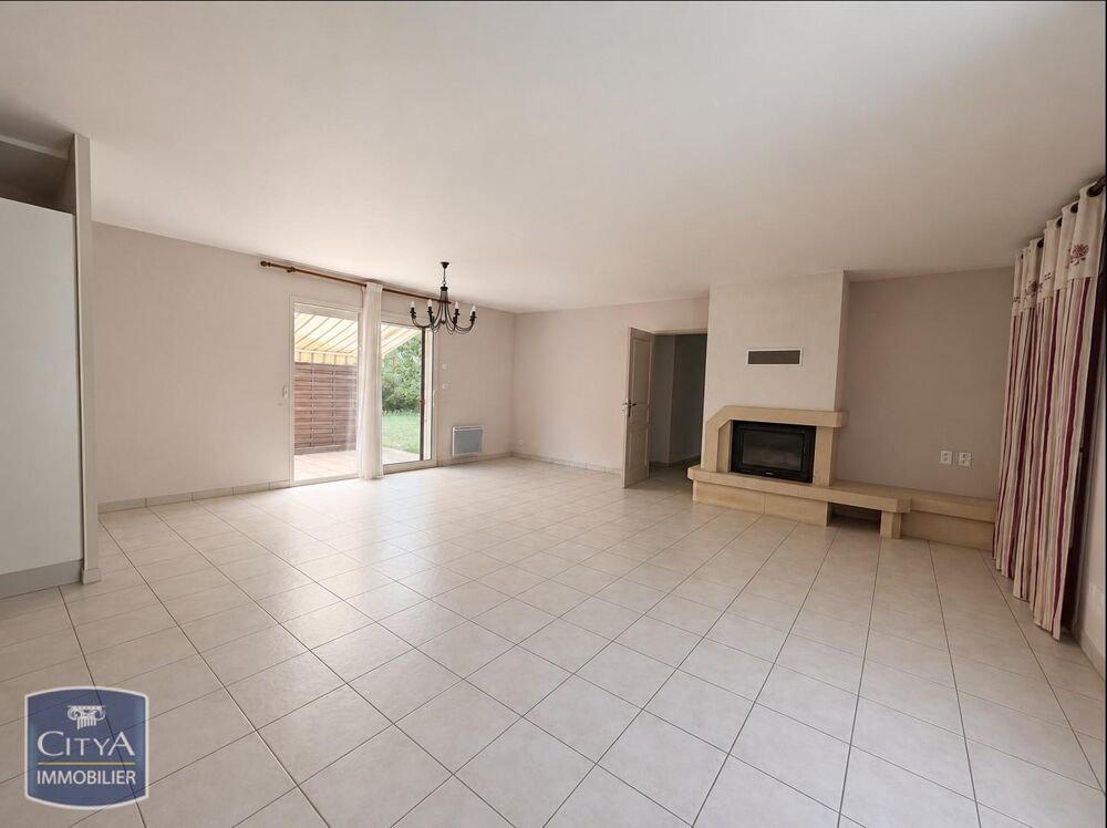 location Maison - 4 pièce(s) - 106 m² Cénac-et-Saint-Julien (24250)