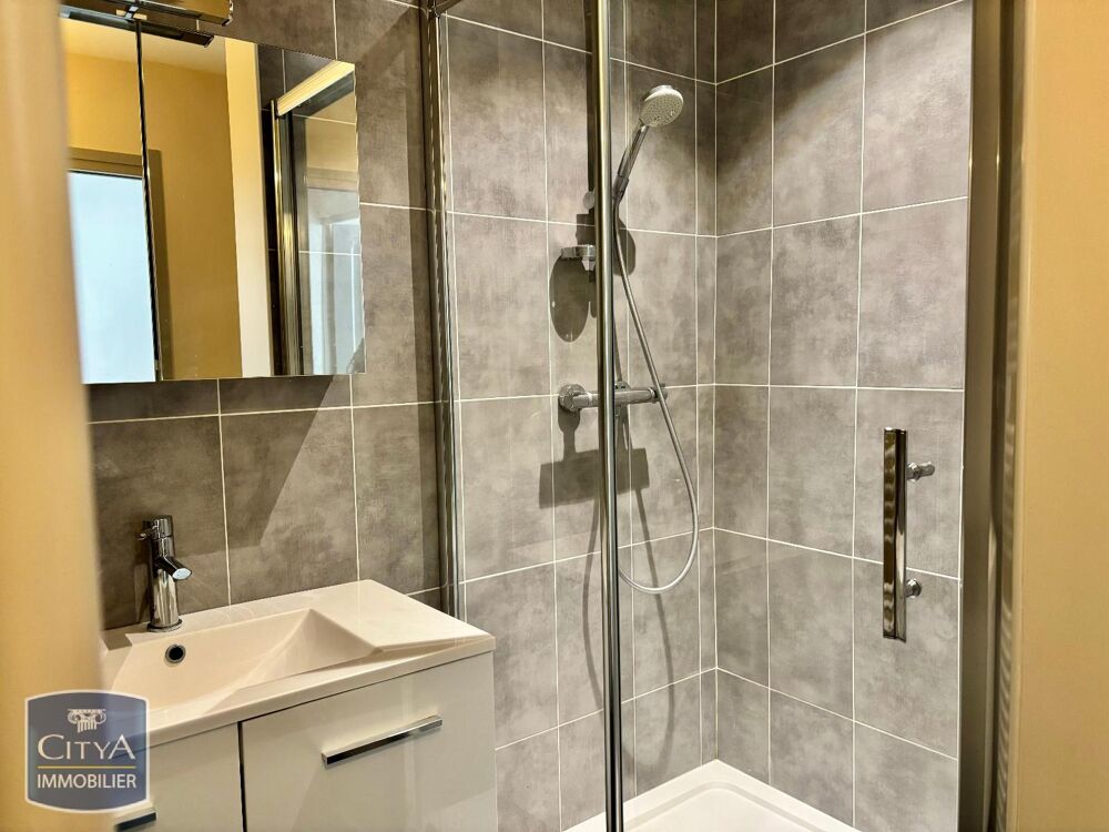 location Appartement - 3 pièce(s) - 73 m² Vinay (38470)