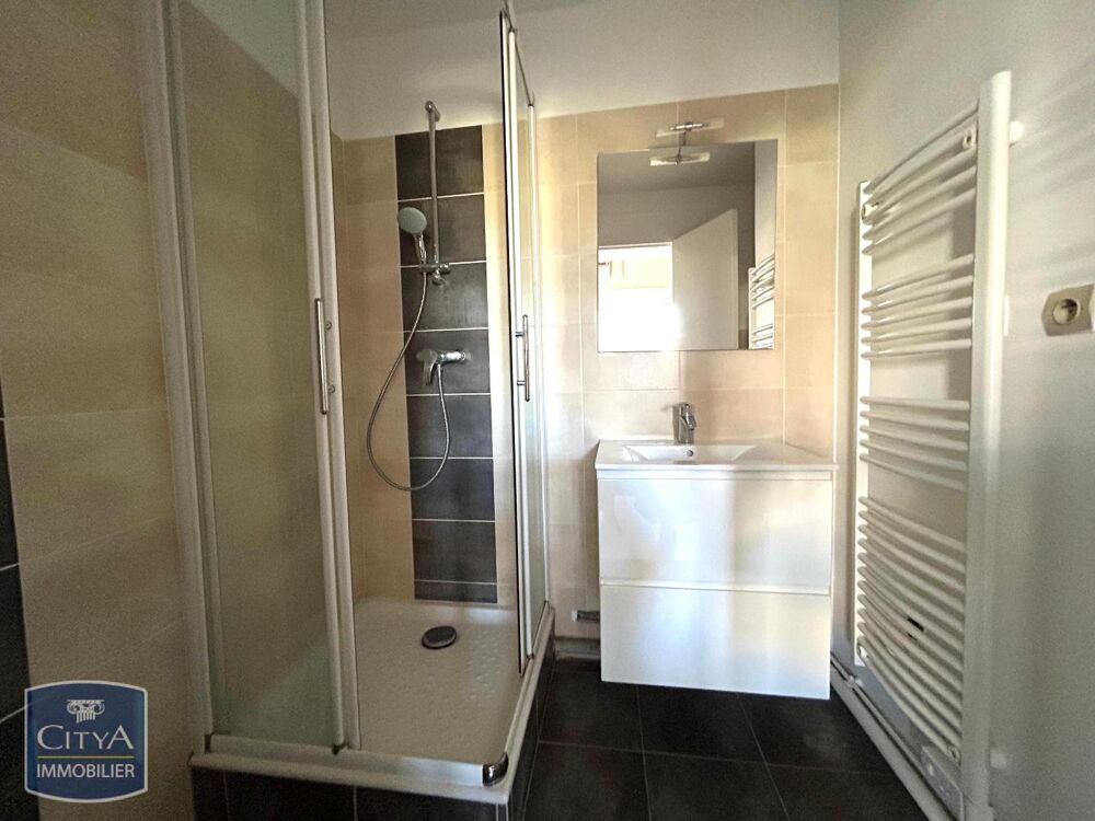 location Appartement - 2 pièce(s) - 38 m² Saint-Priest-en-Jarez (42270)