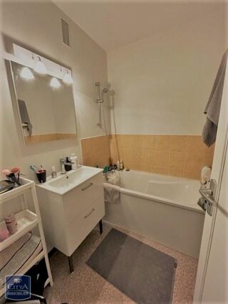  Appartement à louer 3 pièces 70 m²