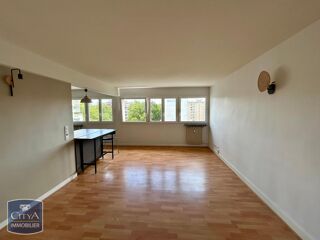  Appartement à louer 3 pièces 78 m²