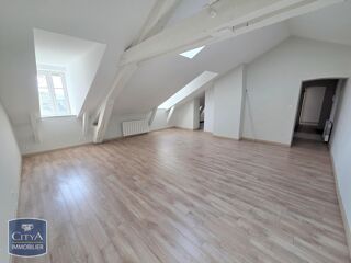  Appartement à louer 3 pièces 87 m²