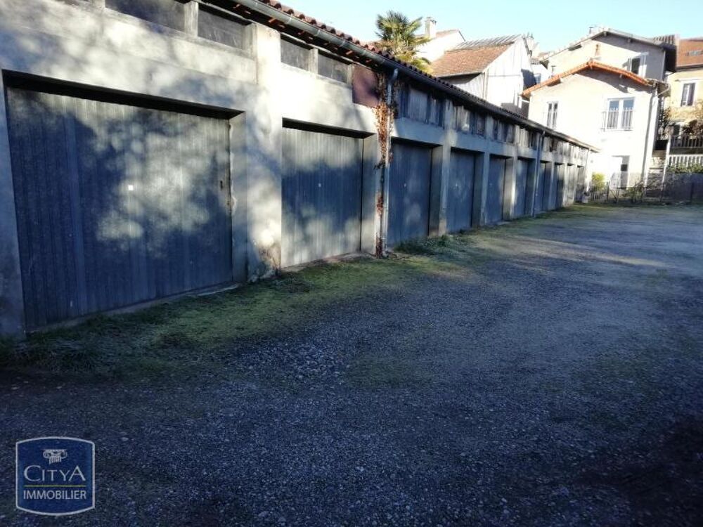 location Parking / Garage - 25 m² Pamiers (09100)