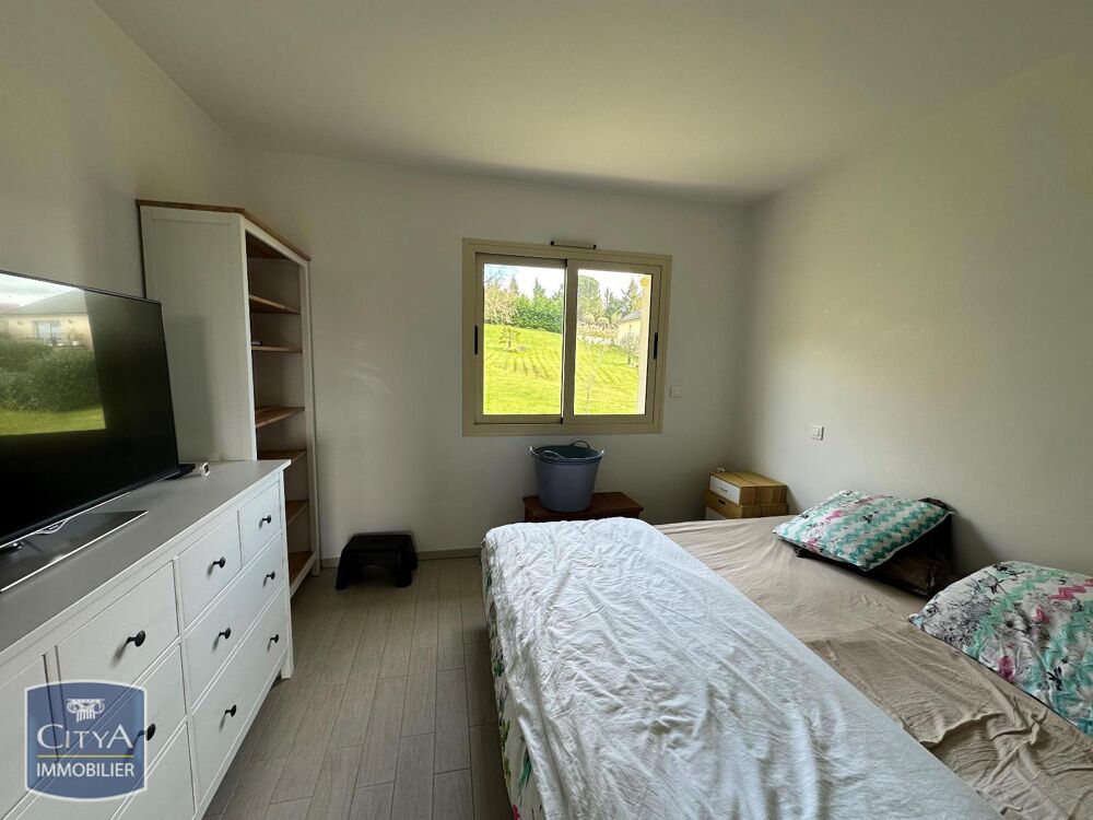 location Maison - 5 pièce(s) - 124 m² Lissac-sur-Couze (19600)