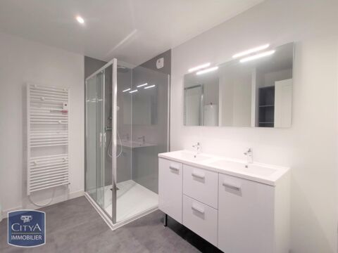  Appartement � louer 3 pi�ces 82 m�