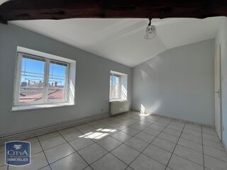 Appartement à louer 3 pièces 63 m²