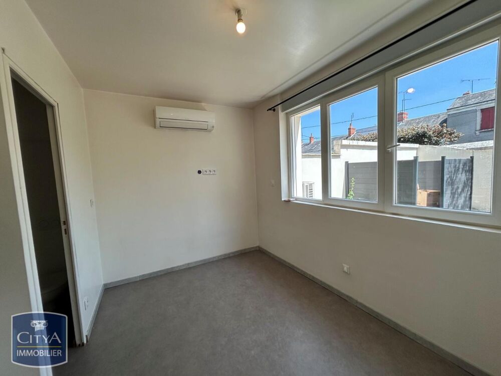 À LOUER : Appartement T1 situé à Châteauroux, dans le dé....