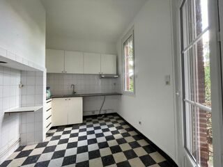  Appartement à louer 4 pièces 87 m²