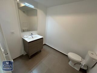  Appartement à louer 2 pièces 46 m²