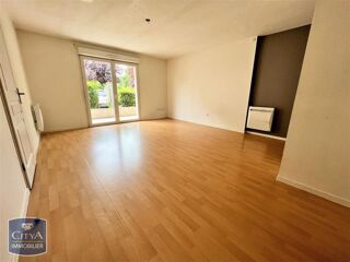  Appartement à louer 2 pièces 45 m²