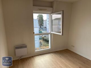  Appartement à louer 3 pièces 61 m²