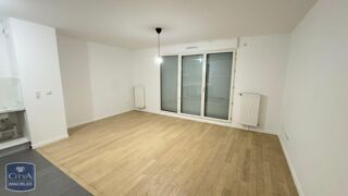  Appartement à louer 3 pièces 78 m²