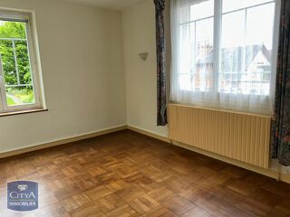  Appartement à louer 2 pièces 73 m²
