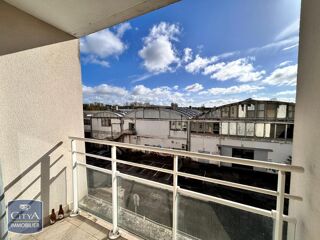  Appartement à louer 3 pièces 68 m²