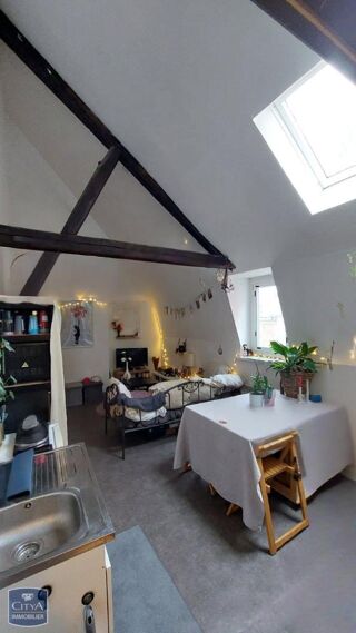  Appartement à louer 2 pièces 27 m²