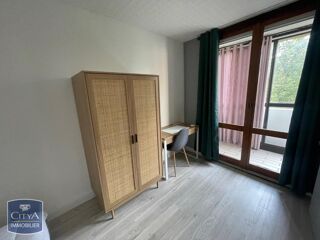  Appartement � louer 1 pi�ce 11 m�