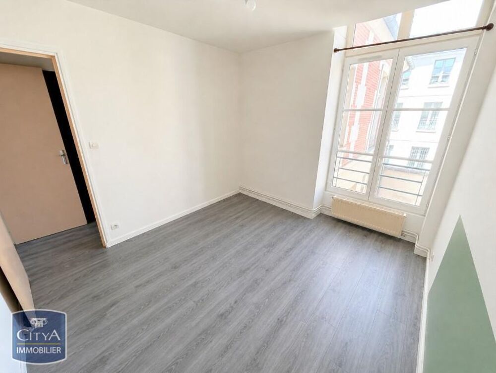 À LOUER : Découvrez cet appartement T3 idéalement situé ....