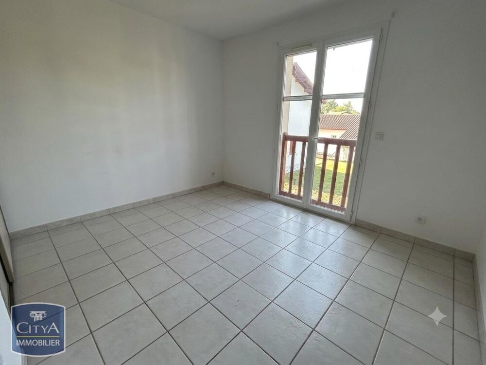 location Maison - 4 pièce(s) - 88 m² Cambo-les-Bains (64250)