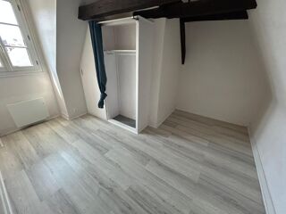  Appartement à louer 4 pièces 78 m²